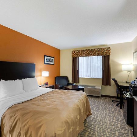 Quality Inn Wooster Exterior photo