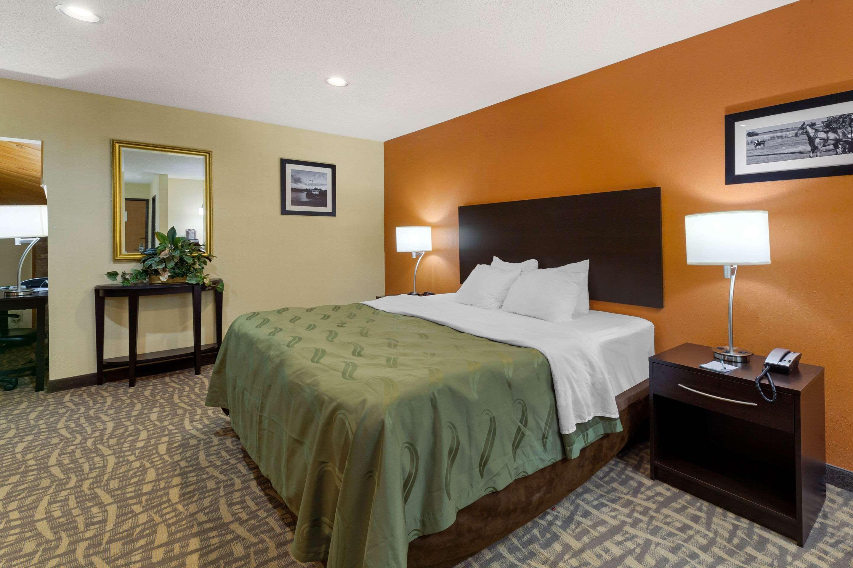 Quality Inn Wooster Exterior photo