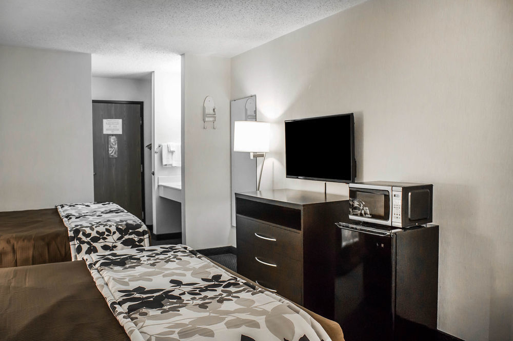 Quality Inn Wooster Exterior photo